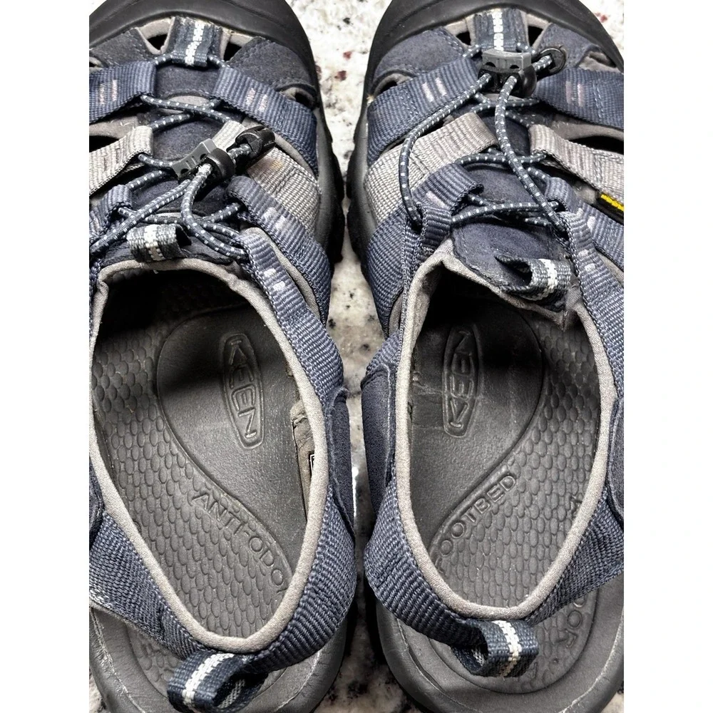 KEEN Newport H2 Shoes Mens‎ Size 9 Blue Waterproof Sandals Hiking Outdoor Trail
